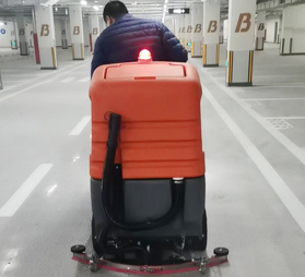 <b>國產(chǎn)洗地機(jī)和進(jìn)口的相比有哪些優(yōu)劣點(diǎn)？</b>